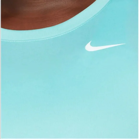 NIKE Women’s Plus Size Dry Legend Training Top Copa (Light Blue) 1X - Picture 3 of 7